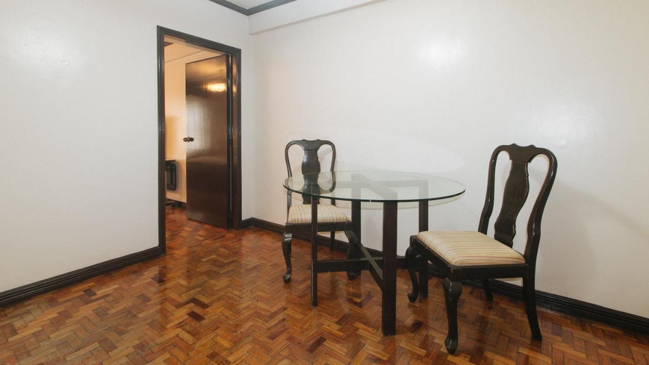 El Rico Suite Makati By Reddoorz Manila Exterior photo